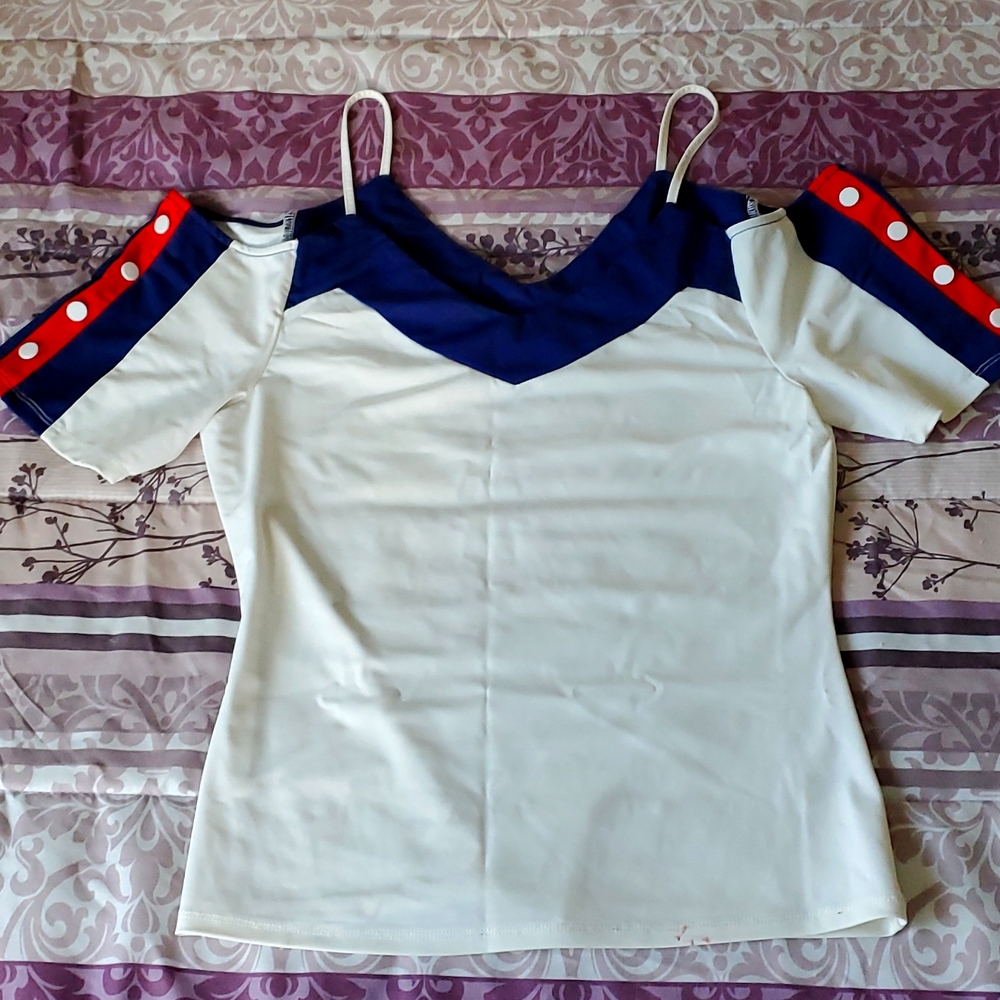 Red, White, Blue "Cold-shoulder" Top - size L (fits M)